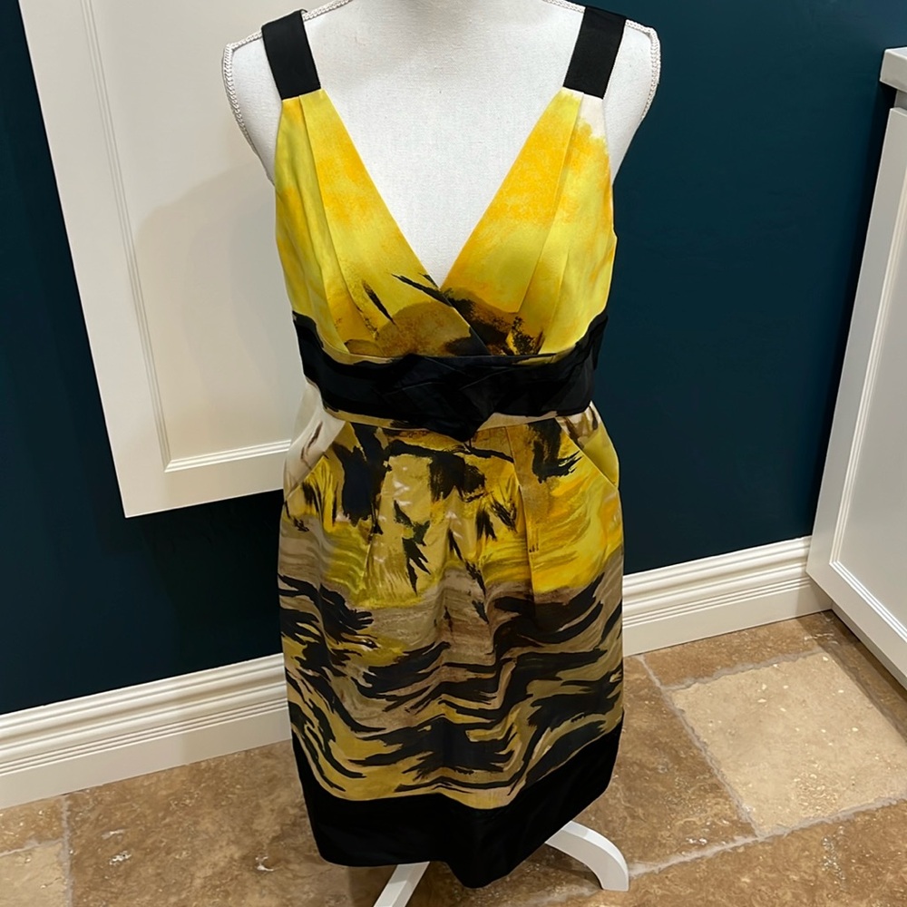🎉Host Pick🎉 BCBGMaxazria silk/wool blend cocktail 🍸 dress